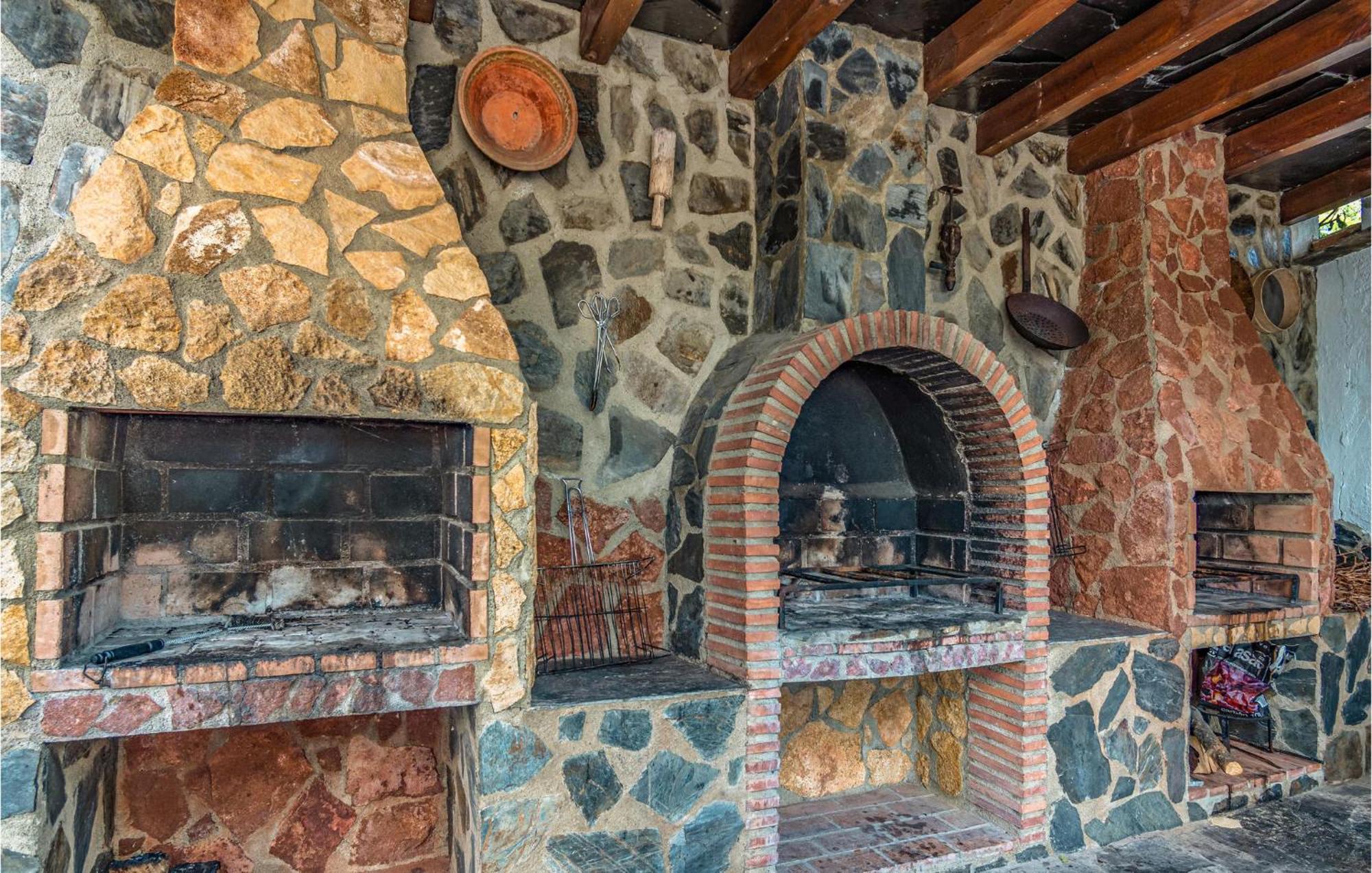 1 Bedroom Lovely Home In Mecina Bombaron Bagian luar foto